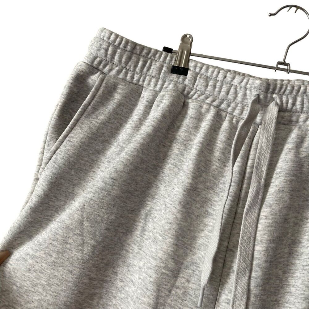 Fabletics Plus 1X Go To Sweatpants Light Heather Gray Pockets NWT Jogger - Picture 6 of 9